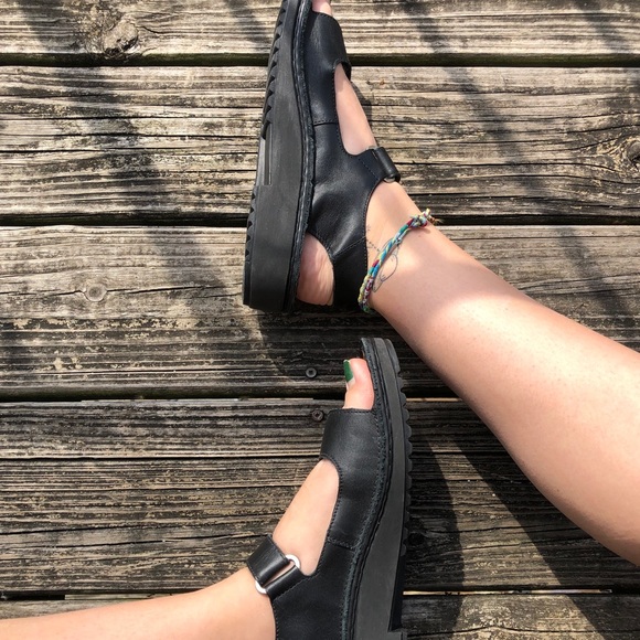 Naot Shoes | Black Leather Naot Karenna Sandals 39 | Poshmark